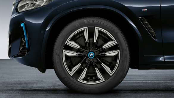 19 BMW Aerodynamic Wheel Double-Spoke Style 842 Bicolour - ORIGINAL BMW ACCESSORIES - - BMW IX3 car page - life ev eg