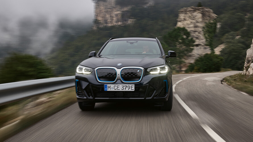 BMW IconicSounds Electric - THE ELECTRIFYING DRIVING PERFORMANCE - BMW IX3 car page - life ev eg