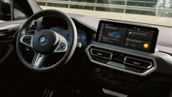 Cockpit - INTERIOR HIGHLIGHTS - BMW IX3 car page - life ev eg